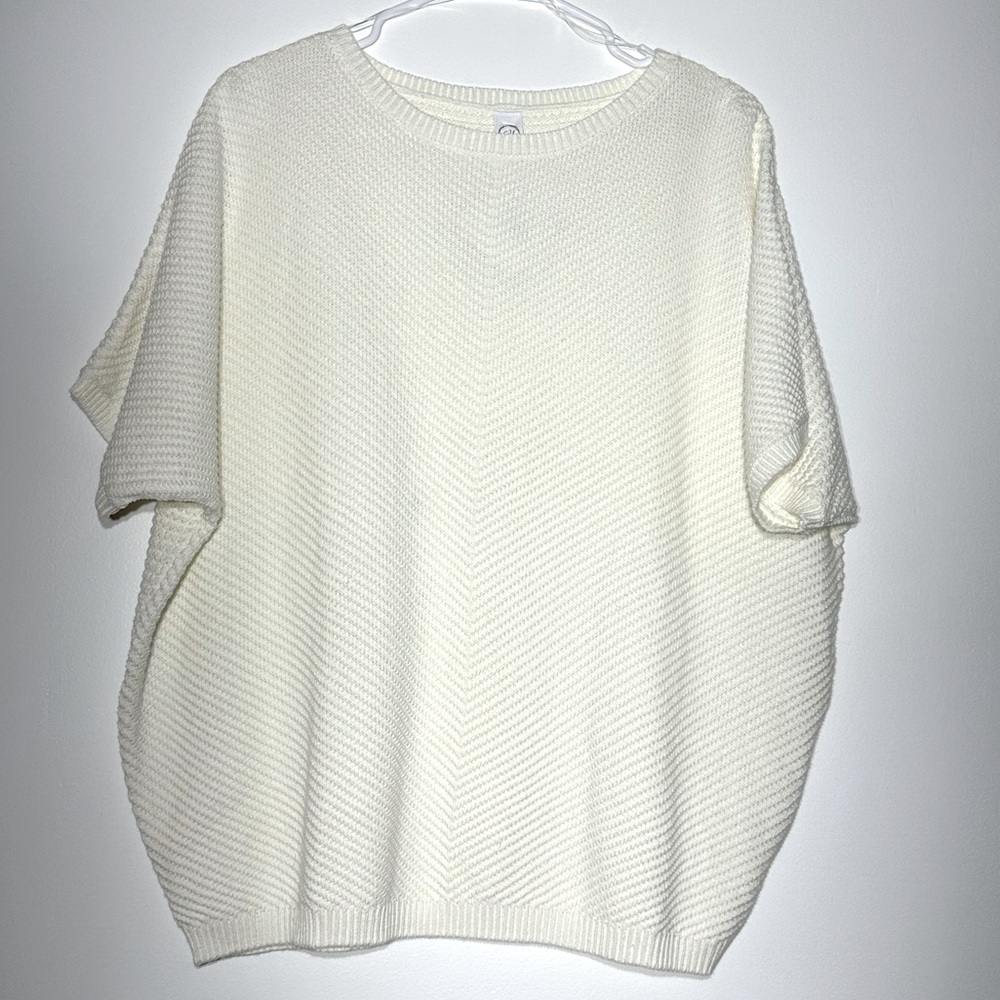 *💙 5 for $20* oversized short sleeve knit sweater